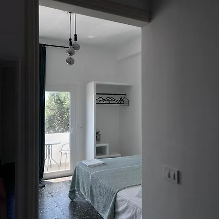 Apartment Diminutif L Adamantas (Milos)